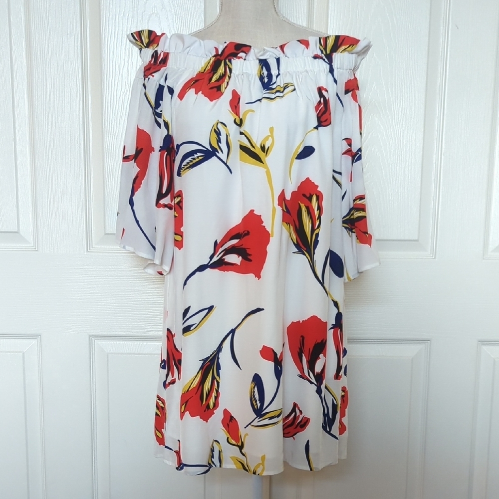 Corey Lynn Calter Floral Off-Shoulder Women Top